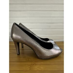 Bandolino Stiletto Peep Toe Pumps - Women's 8 - Rainaa Platform Silver 3.5” Heel